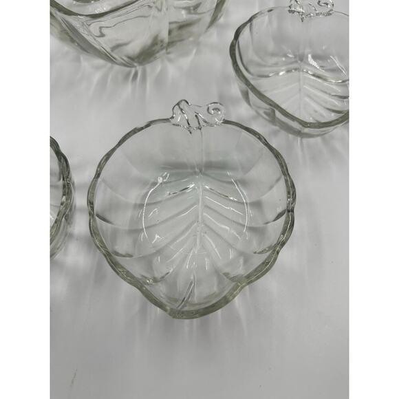 Vintage Clear Glass Leaf Shape Serving Bowl with 4 Side Bowls Dishes - Picture 2 of 3